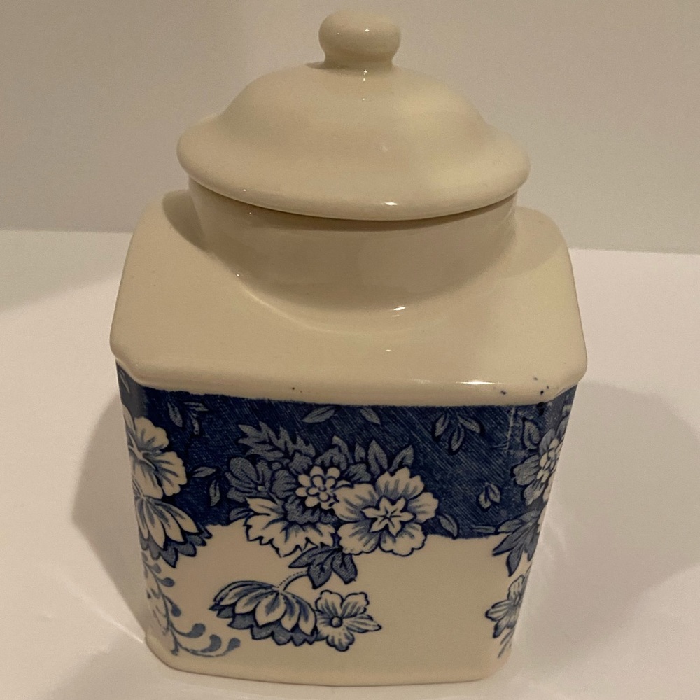 Crabtree & Evelyn of London Container - Picture 2 of 7